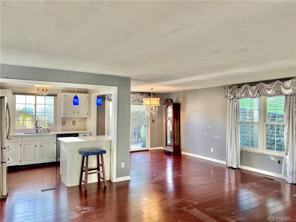 5 Devon Court Property Photo 13