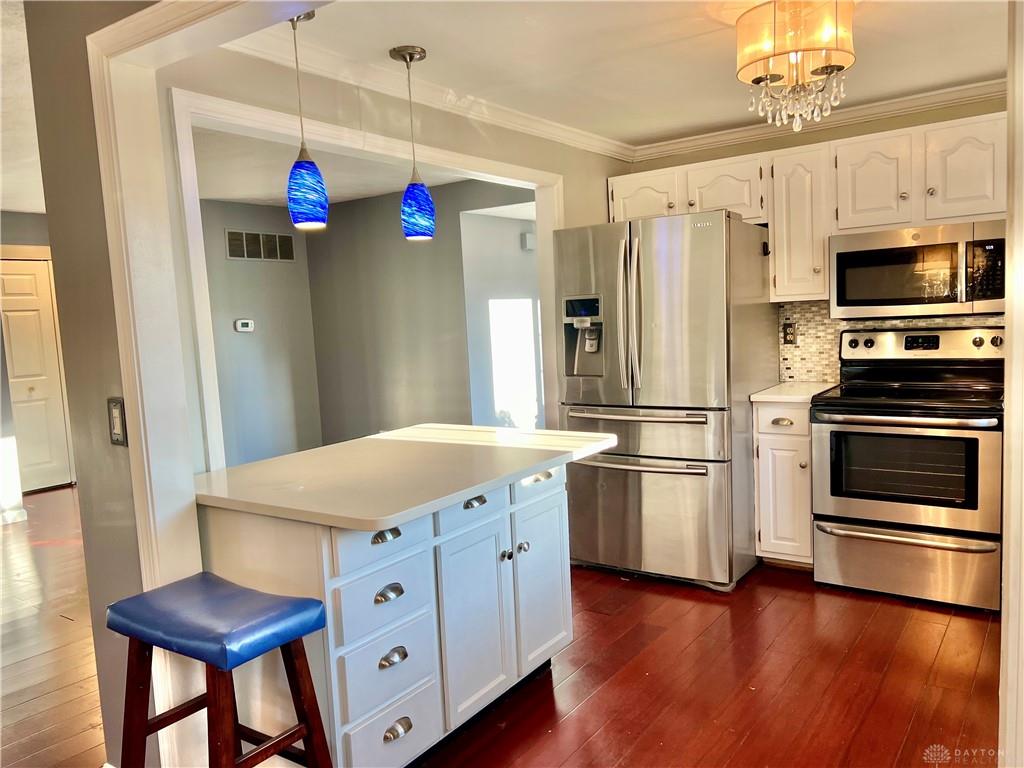 5 Devon Court Property Photo 15