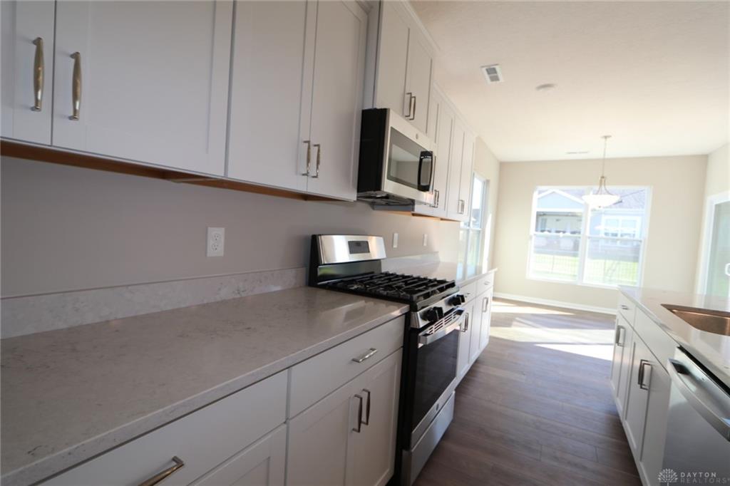 1215 Coulee Court 104 Property Photo 6