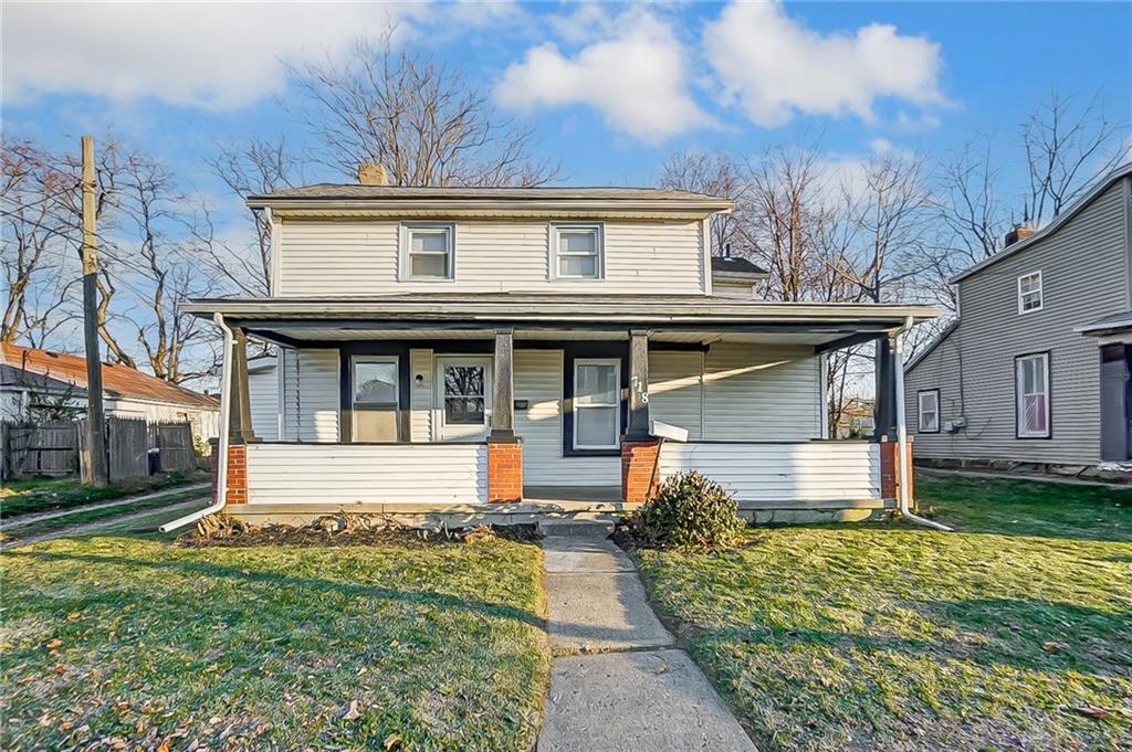 718 Summer Property Photo 3