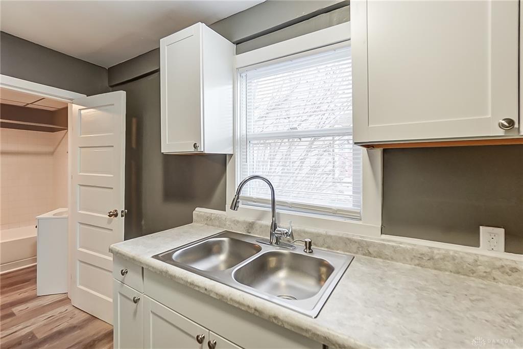 718 Summer Property Photo 12