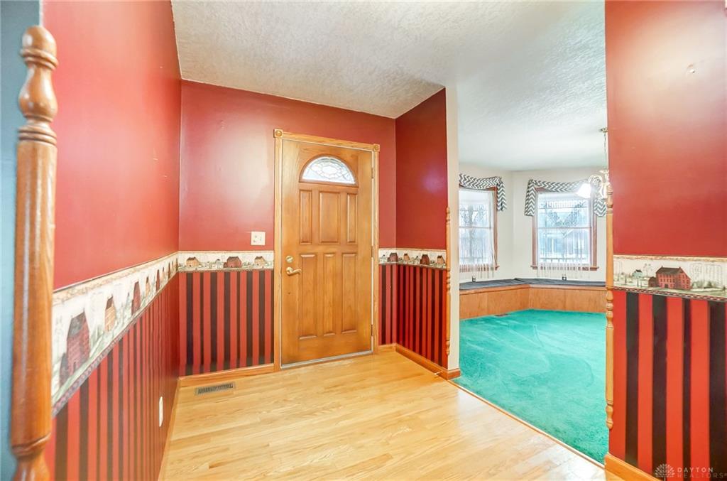 1384 Michael Avenue Property Photo 6