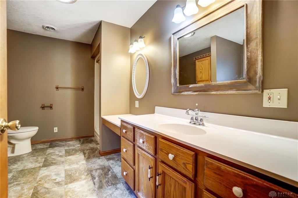1384 Michael Avenue Property Photo 29