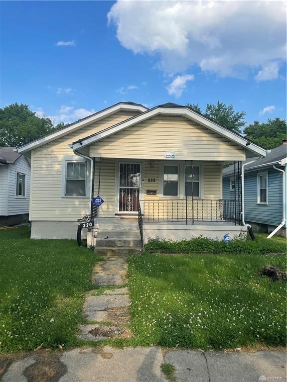 320 Huron Avenue Property Photo 1