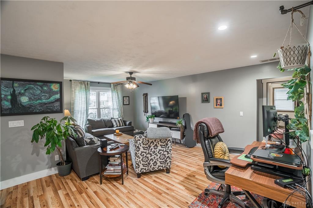 2634 Spearhead Court Property Photo 6