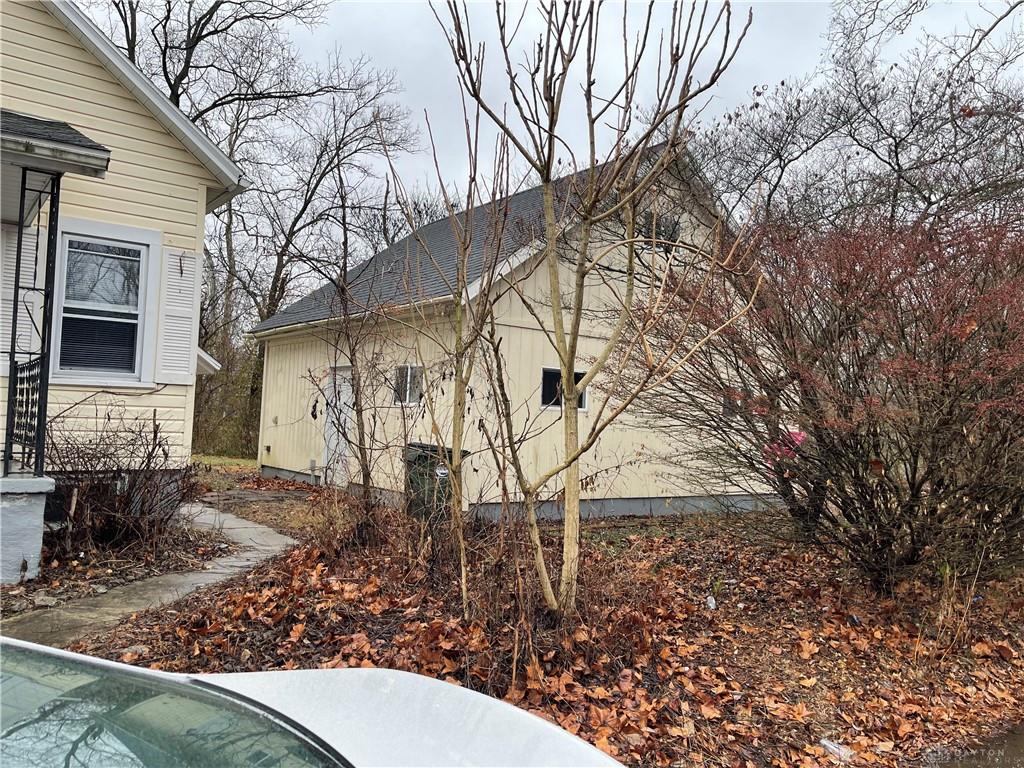 10 S Sunrise Avenue Property Photo 2