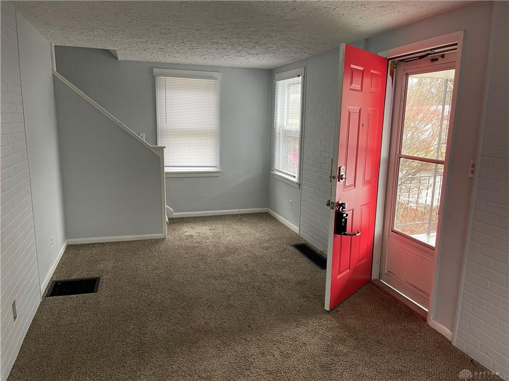 10 S Sunrise Avenue Property Photo 3