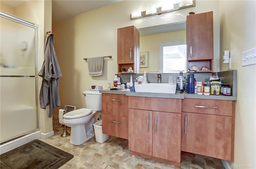 519 Romadoor Property Photo 13