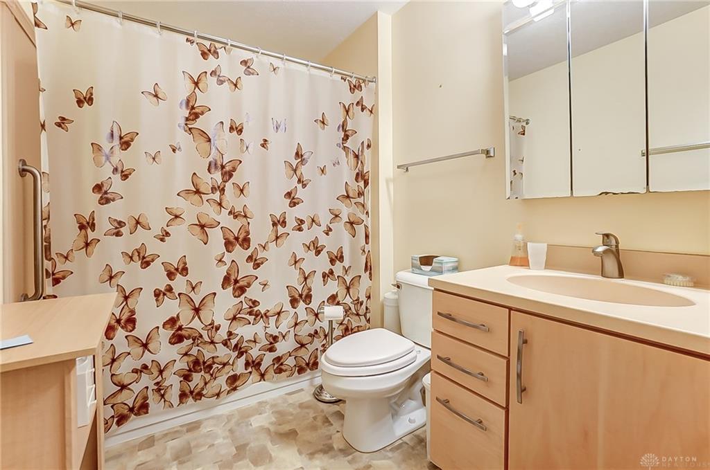 519 Romadoor Property Photo 18
