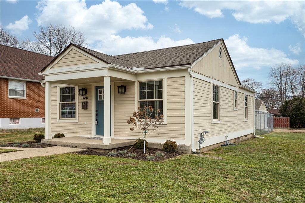 1660 Flesher Avenue Property Photo 3