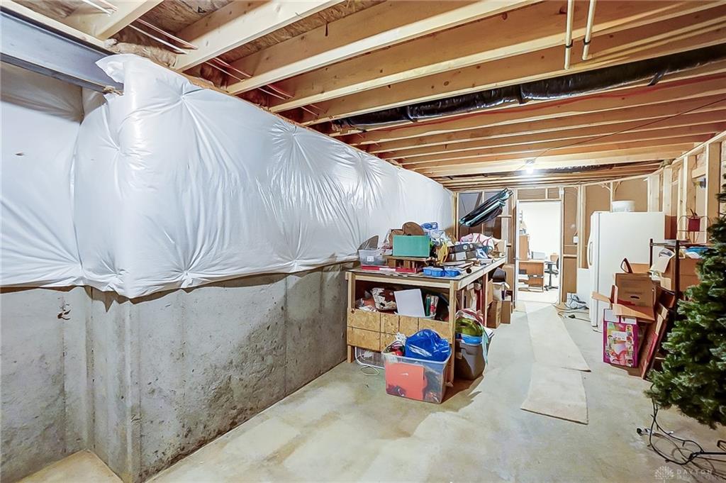 2747 Blueflag Street Property Photo 40