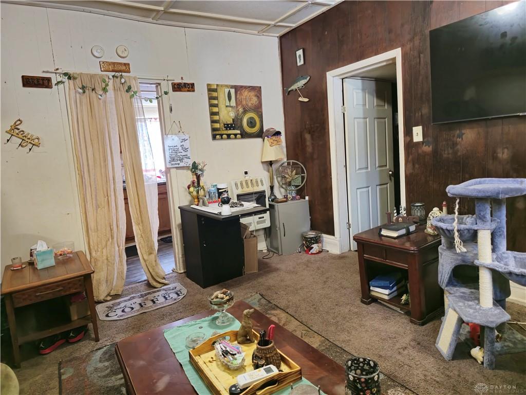 952 Lexington Avenue Property Photo 8