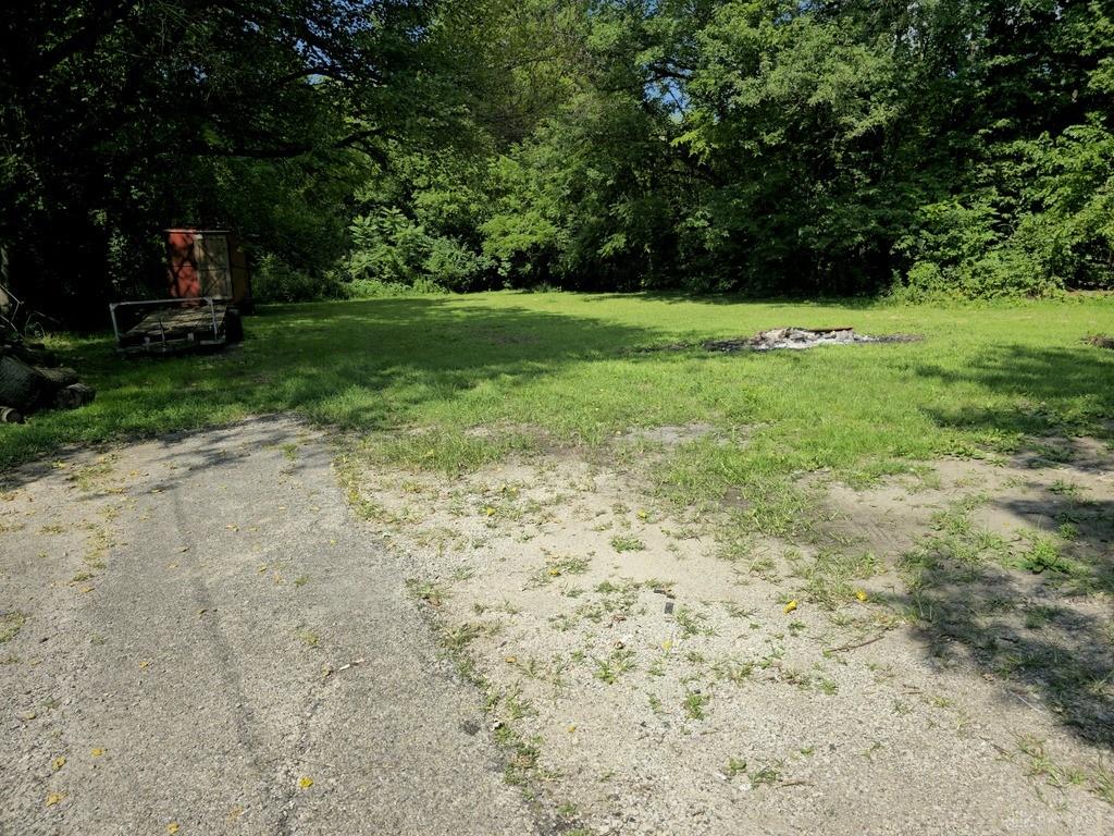 952 Lexington Avenue Property Photo 14