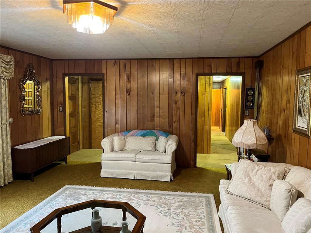 312 Jefferson Property Photo 13