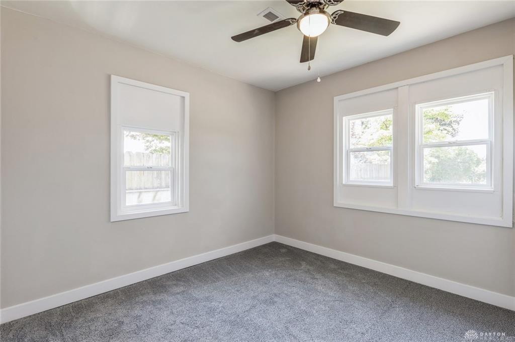 4209 Lewis Street Property Photo 11