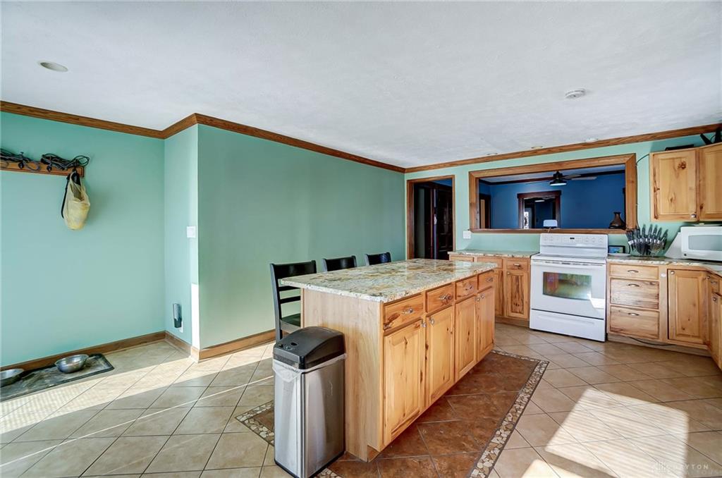 24 E Main Street Property Photo 16