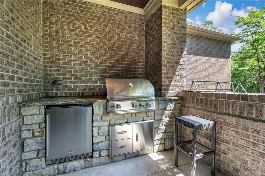 1375 Hemingway Drive Property Photo 22