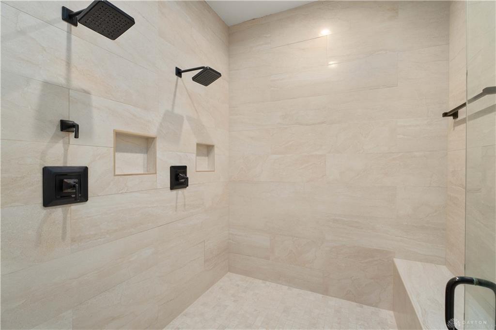 1375 Hemingway Drive Property Photo 55