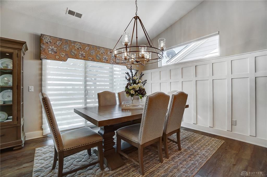 1367 Bourdeaux Way Property Photo 16