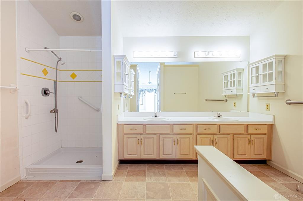 108 Copperfield Drive Property Photo 14
