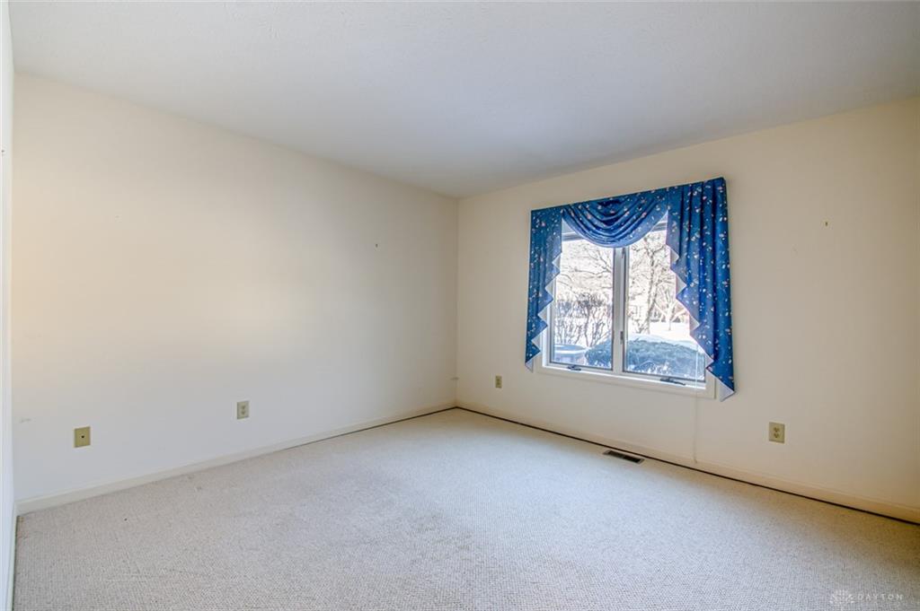 108 Copperfield Drive Property Photo 21