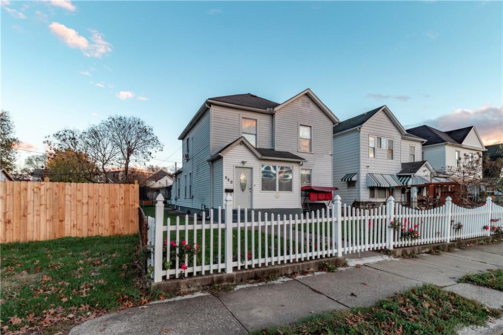 520 Deeds Avenue Property Photo 2
