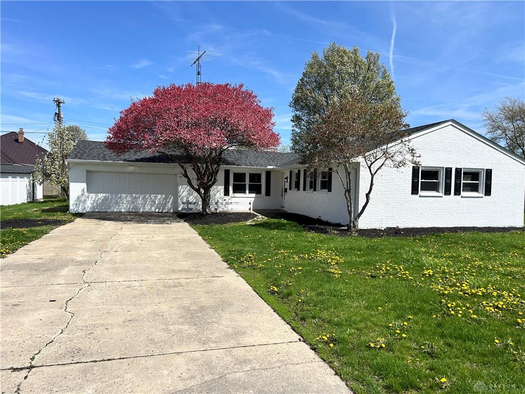 23 Greenmoor Drive Property Photo