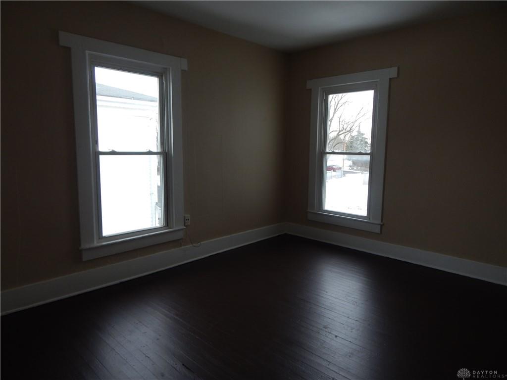 231 S Shaffer Street 1/2 Property Photo 13