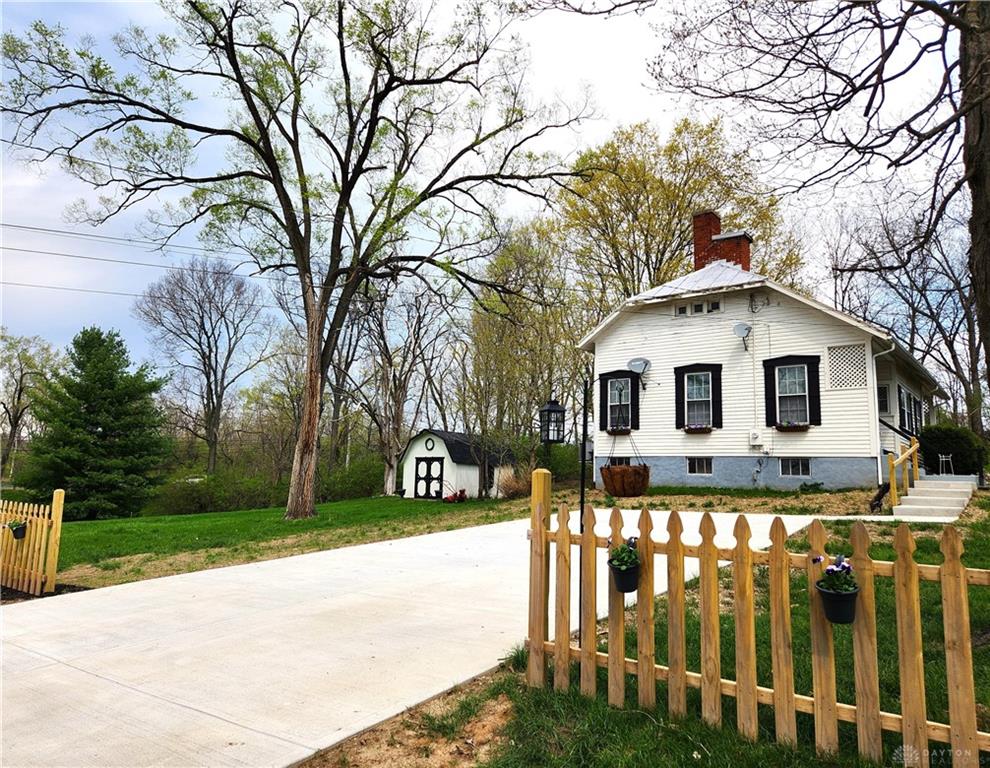 Alpha School House Plat Real Estate Listings Main Image