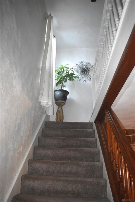 36 E 3rd Street Property Photo 9