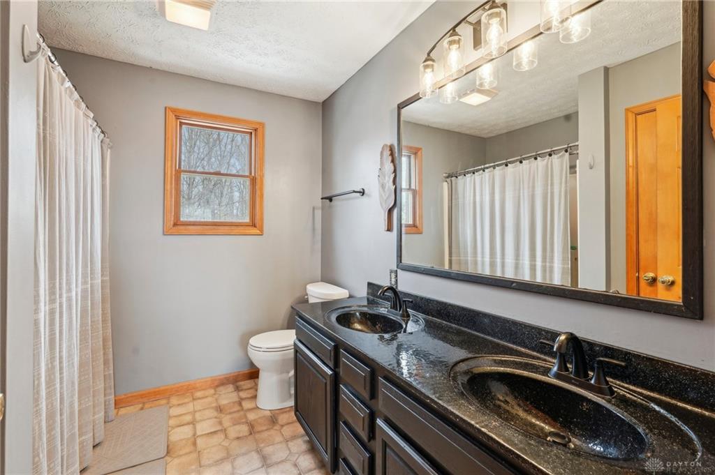 108 Westbury Drive Property Photo 33