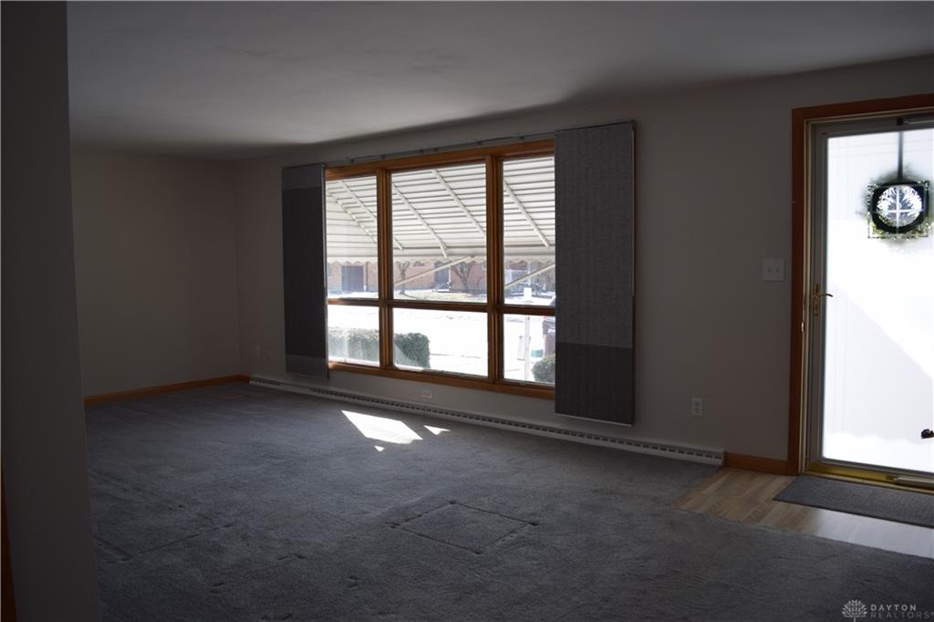 4834 W Ridgewood Road Property Photo 3