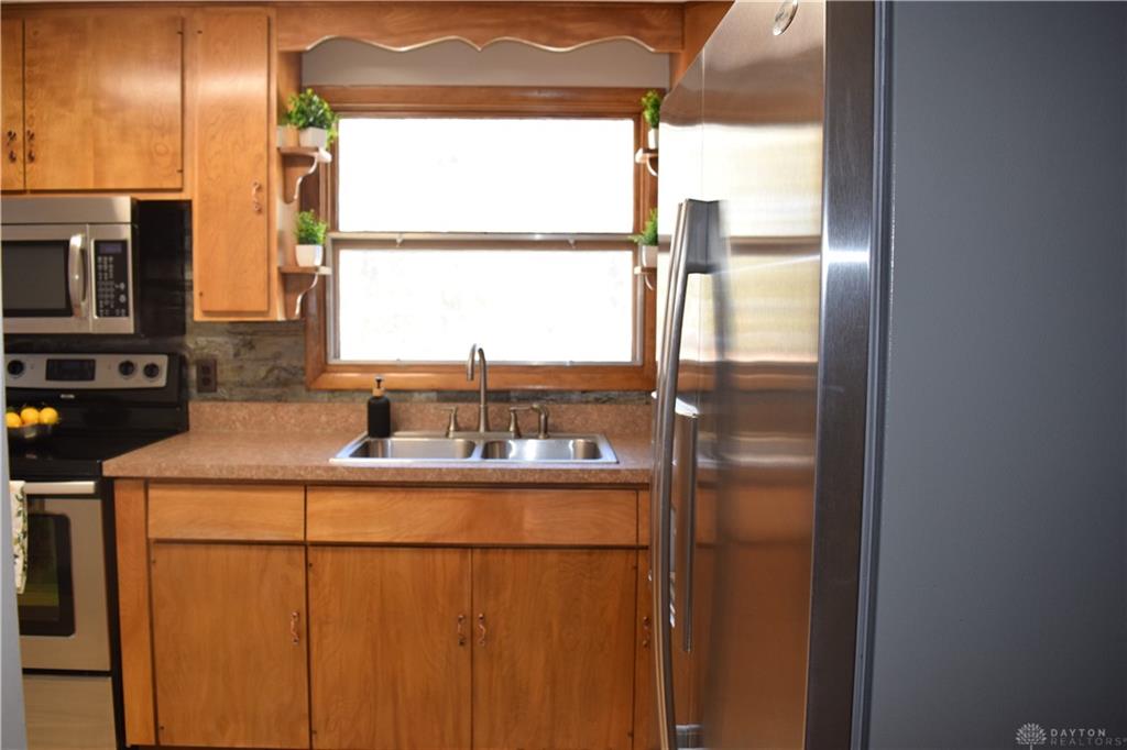 4834 W Ridgewood Road Property Photo 11