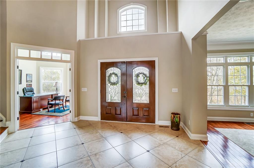 7660 Horizon Hill Drive Property Photo 6