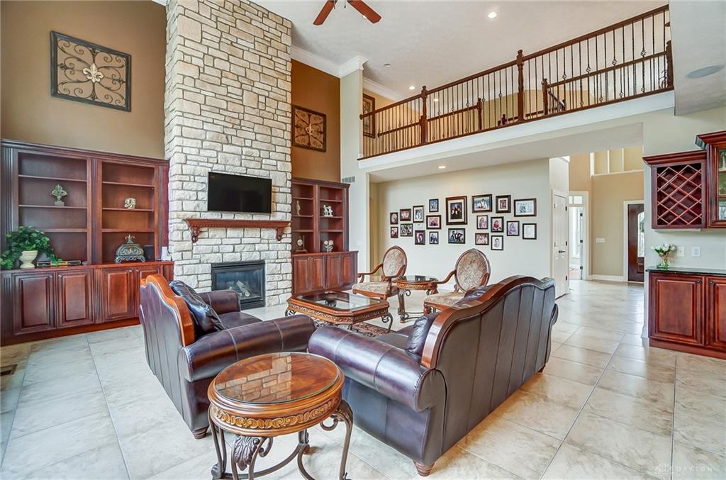 7660 Horizon Hill Drive Property Photo 11