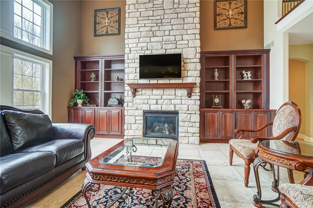 7660 Horizon Hill Drive Property Photo 13