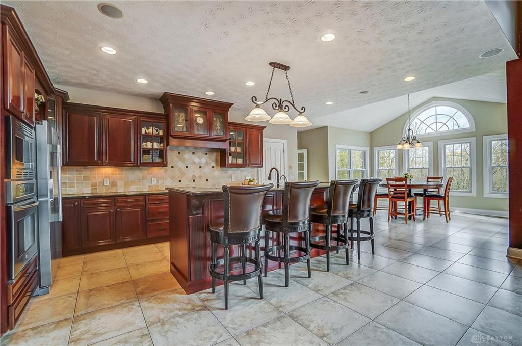 7660 Horizon Hill Drive Property Photo 15
