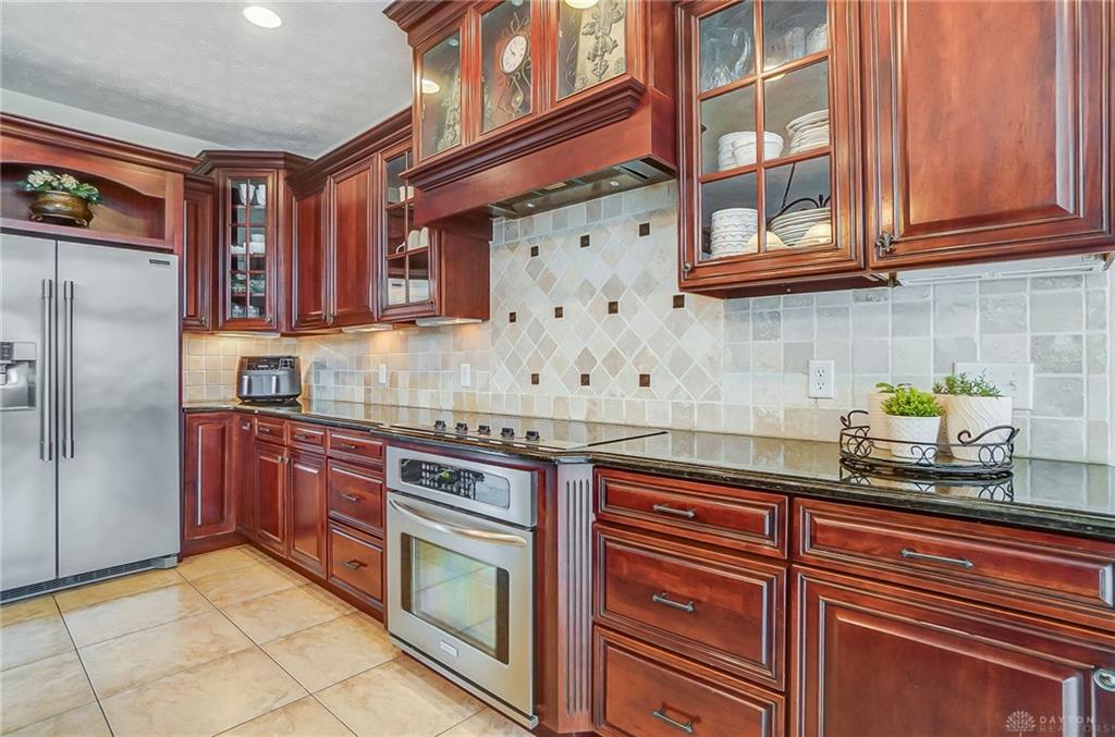 7660 Horizon Hill Drive Property Photo 17