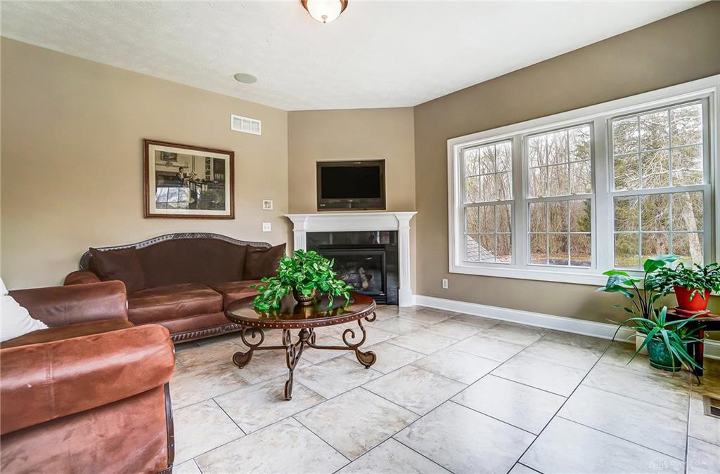 7660 Horizon Hill Drive Property Photo 22