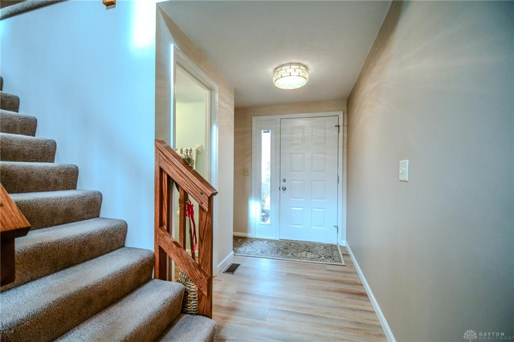 1164 Smugglers Way Property Photo 5