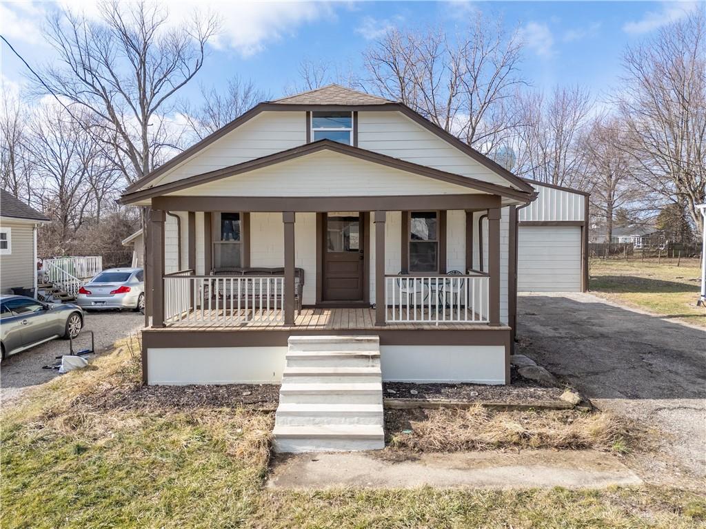 6551 Hollow Lane Property Photo 1
