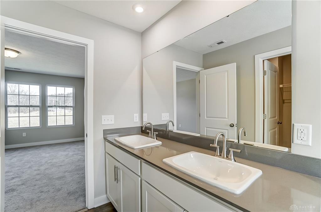34 Cobble Stone Lane Property Photo 22