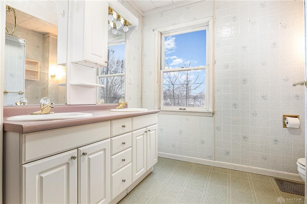 120 Garnsey Street Property Photo 19