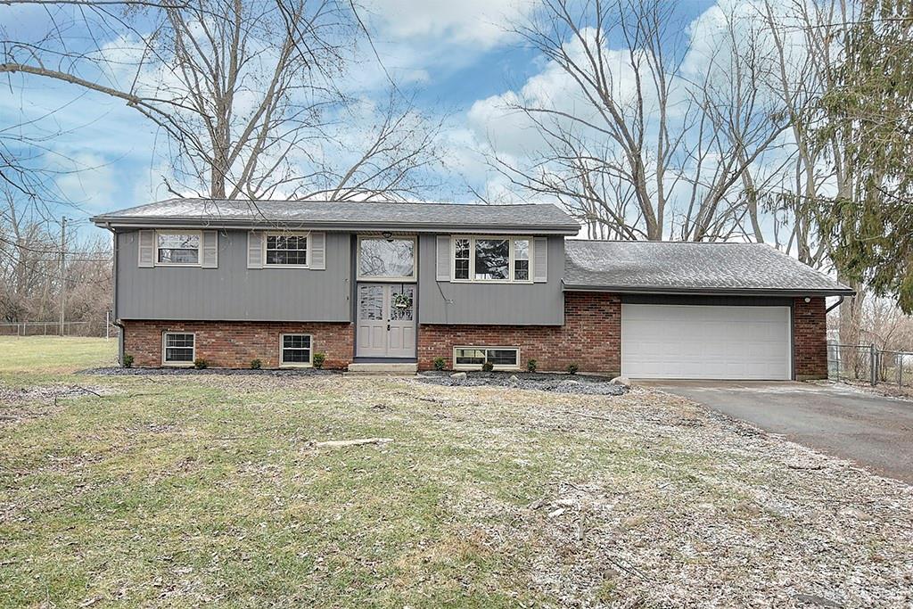 8180 Manning Road Property Photo 1