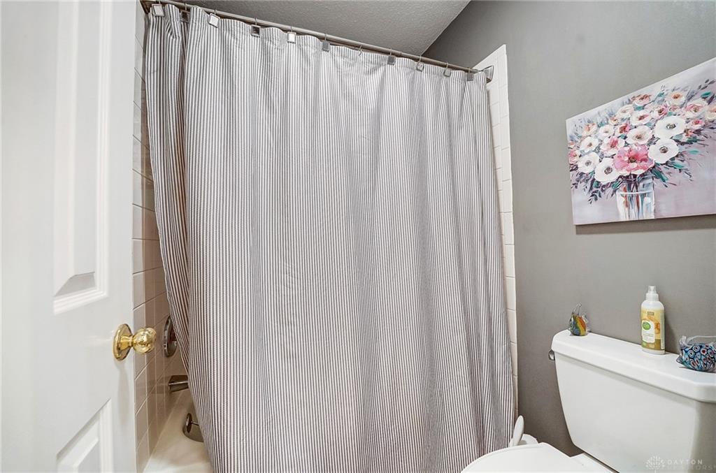 611 Tara Oaks Drive Property Photo 36