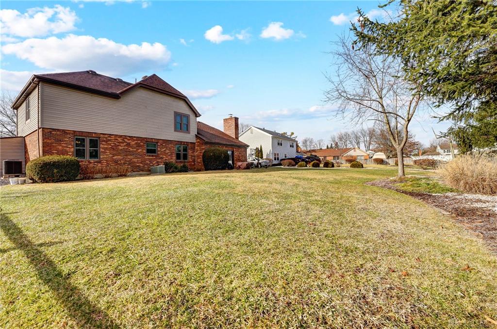 611 Tara Oaks Drive Property Photo 47