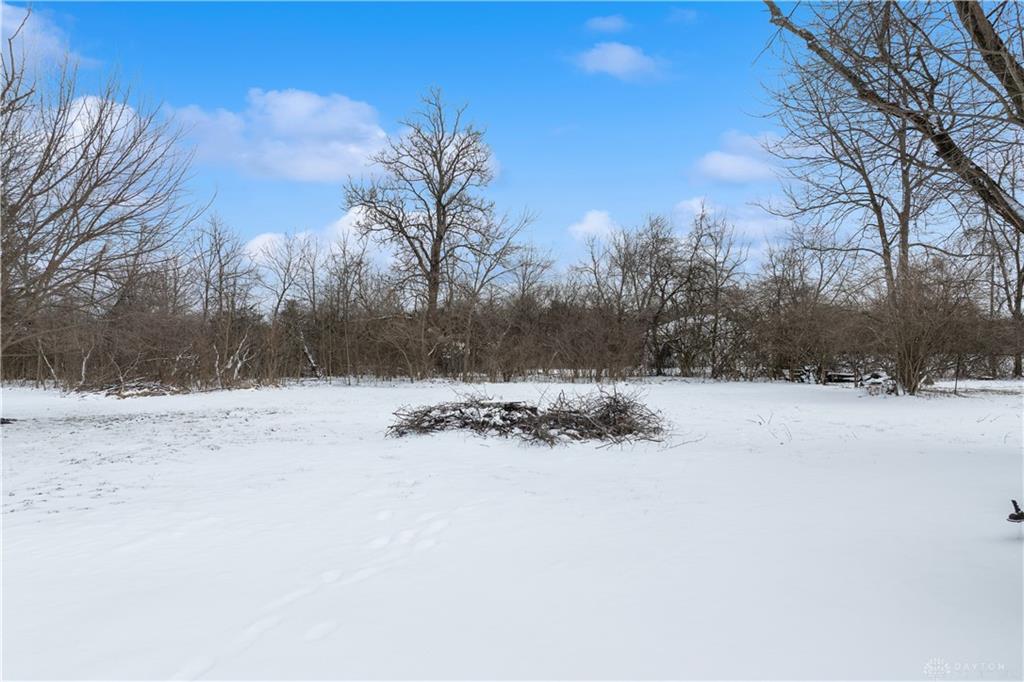 10300 Eby Road Property Photo 9