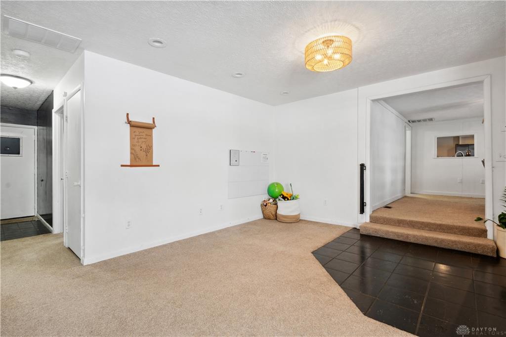 10300 Eby Road Property Photo 21