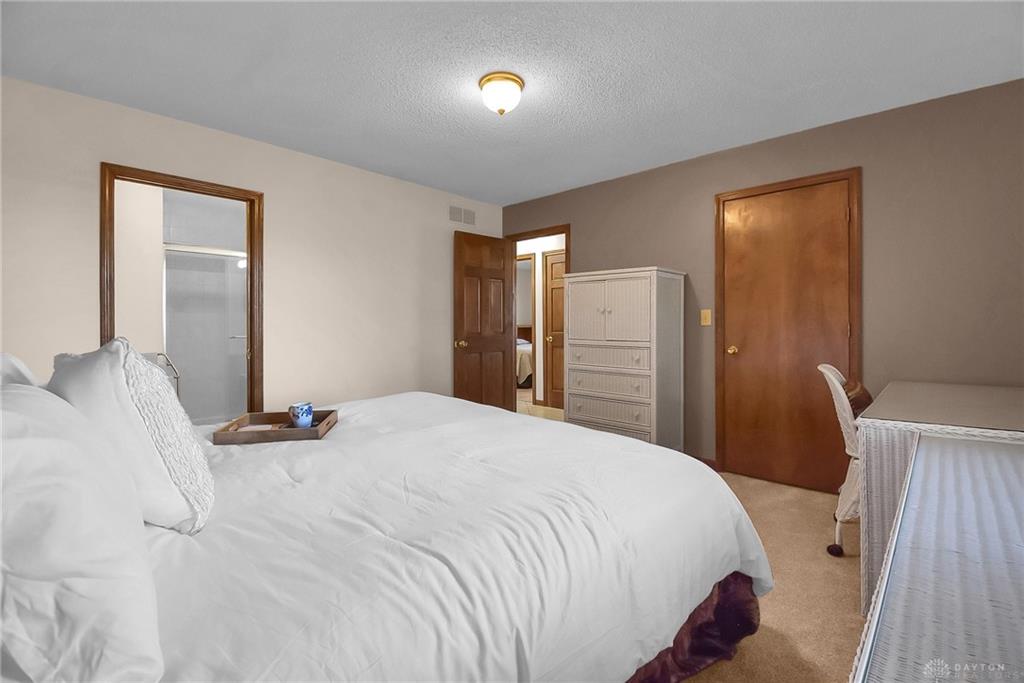 2641 Sarsi Drive Property Photo 14