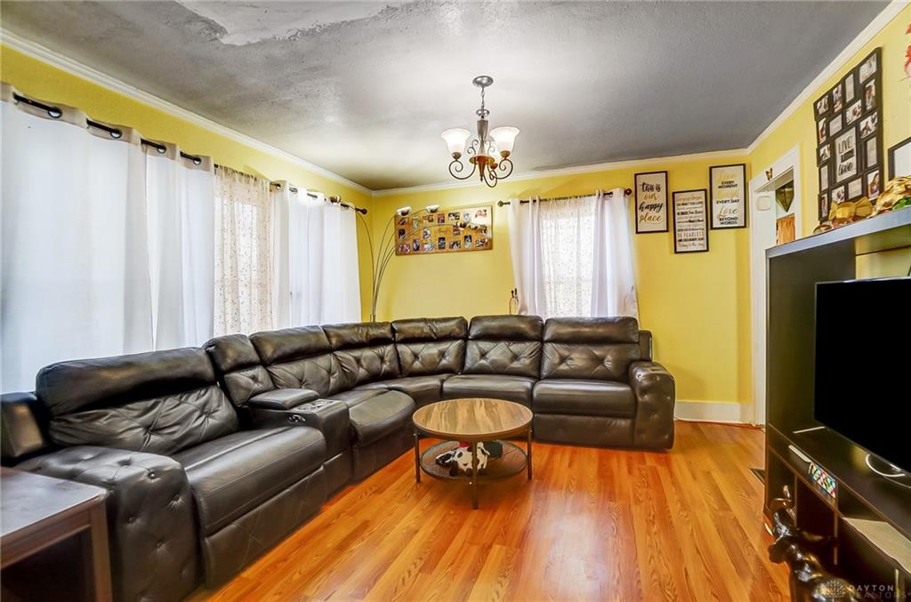 121 Santa Clara Avenue Property Photo 10